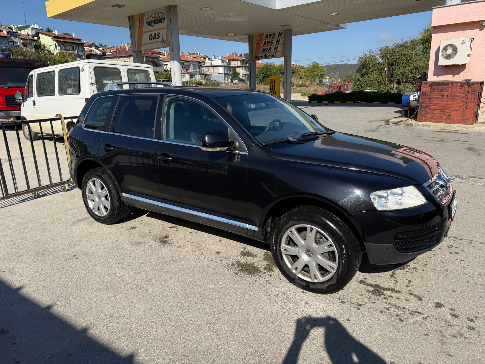 VW Touareg 7L, 4.2 бензин, снимка 3 - Автомобили и джипове - 56537914