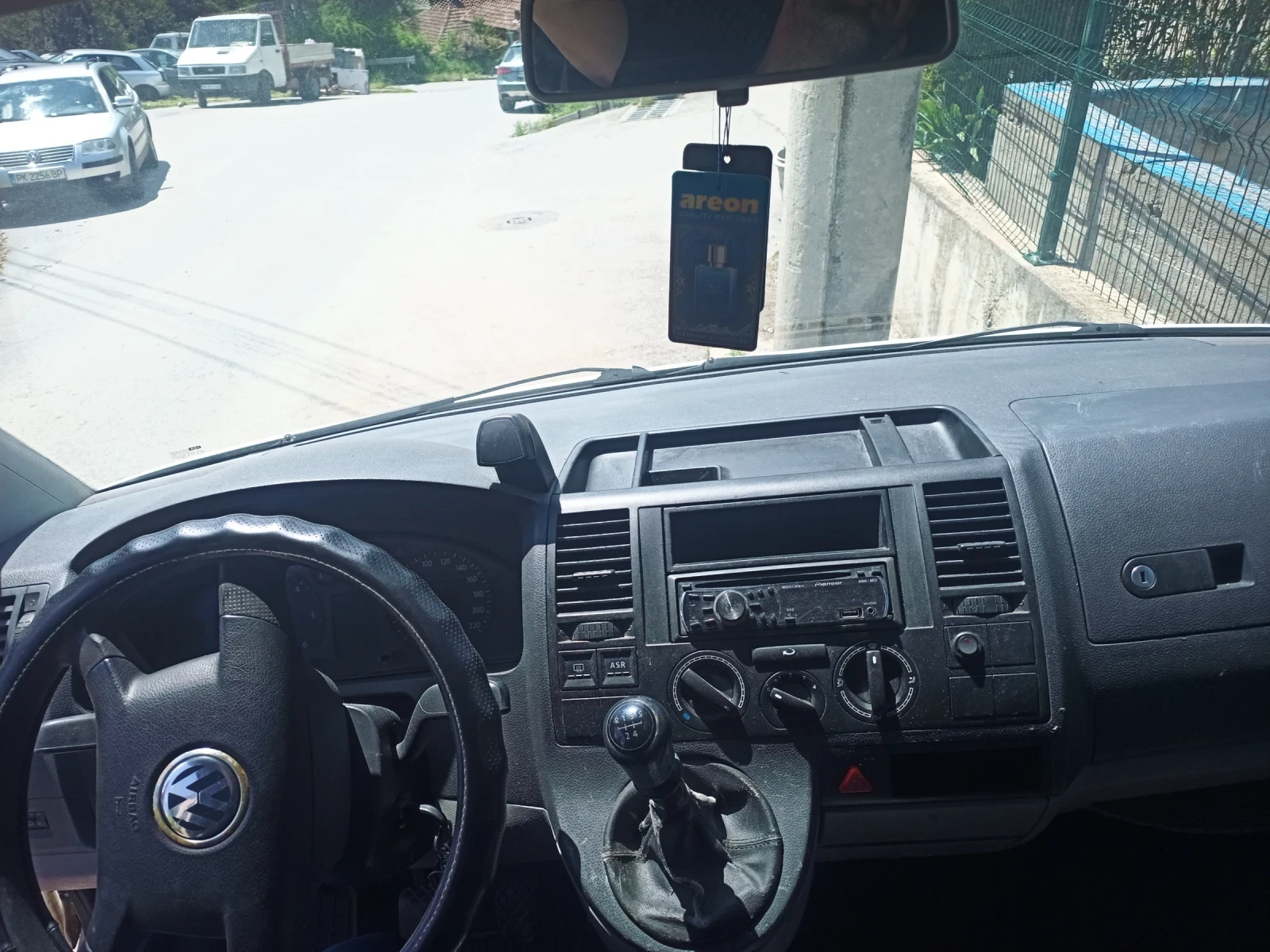 VW Transporter, снимка 6 - Бусове и автобуси - 54491876