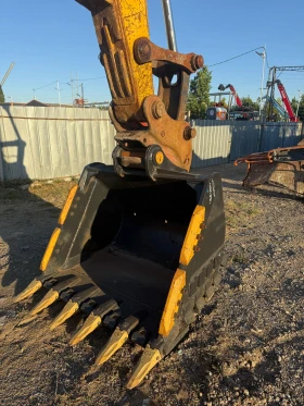 Багер JCB CLG 924E, снимка 6