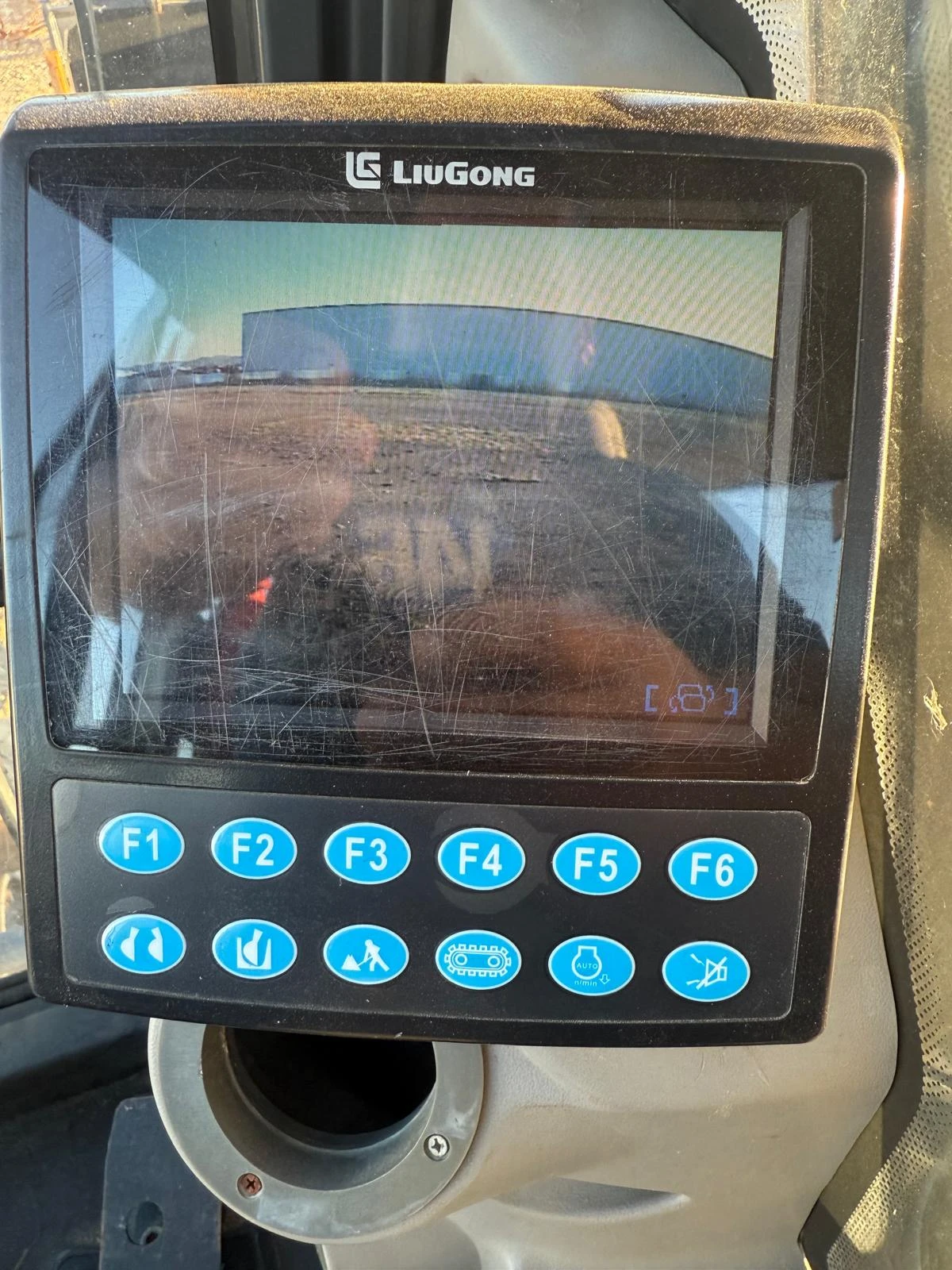 ����� JCB CLG 924E | Mobile.bg � ����������� 14