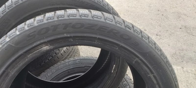 Гуми Зимни 205/50R17, снимка 7 - Гуми и джанти - 30588008