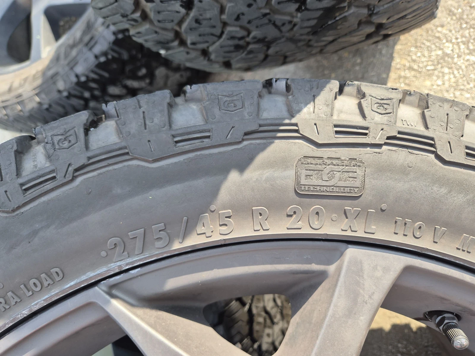    275/45R20 | Mobile.bg   12