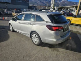Opel Astra SPORTS TOURER 1.2 - 9450 € / 18482.59 лв. - 81112773 4