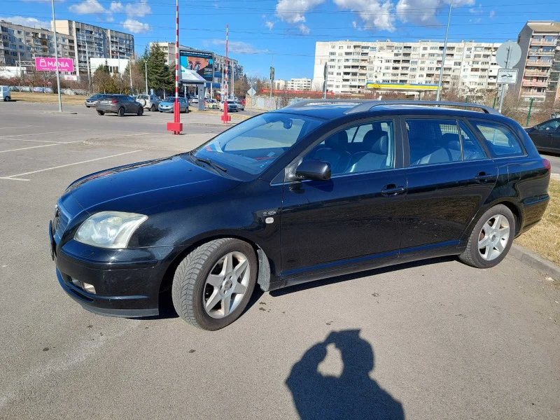 Toyota Avensis, снимка 1 - Автомобили и джипове - 39744495