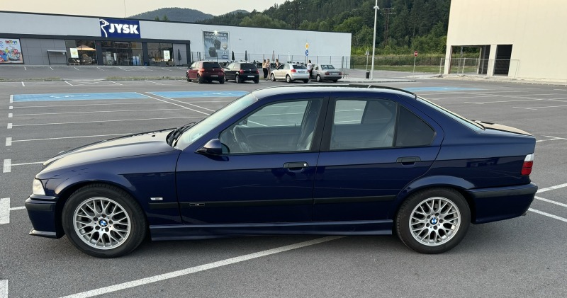 BMW 320 M-Pack, снимка 2 - Автомобили и джипове - 46318425