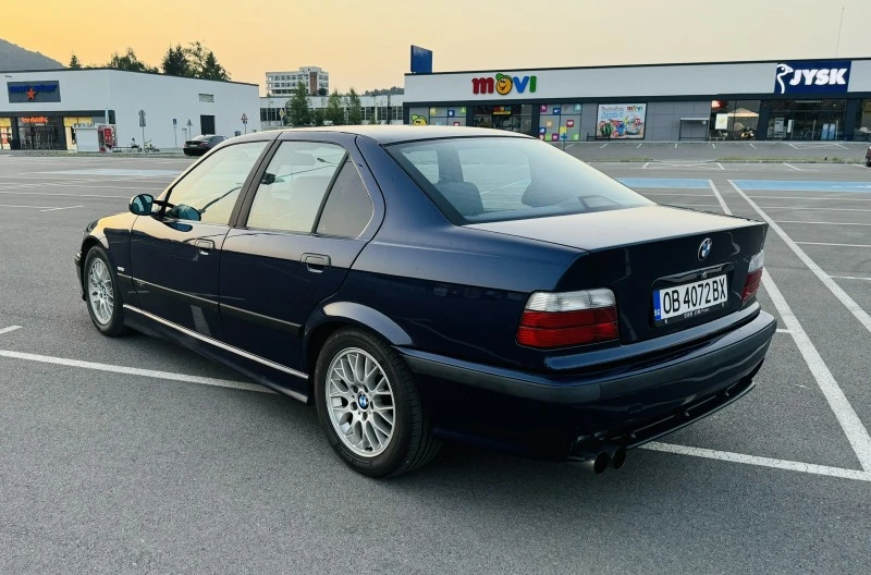 BMW 320 M-Paket, снимка 3 - Автомобили и джипове - 46318425