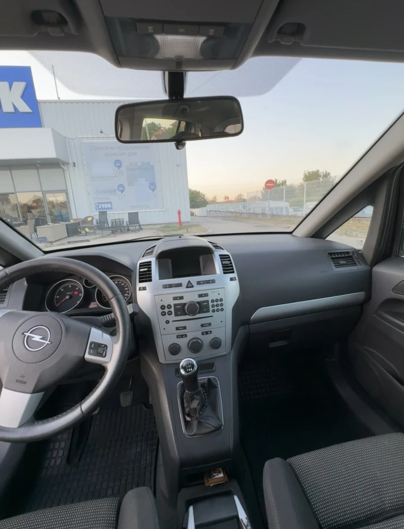 Opel Zafira 1.7 CDTI FACE, снимка 10 - Автомобили и джипове - 47173350