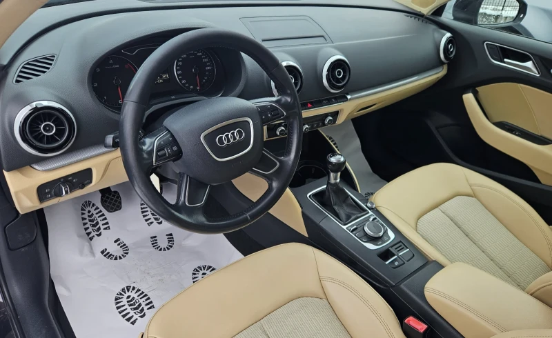 Audi A3 Sportback 1.6 TDI / Навигация , 6 Скорости !!, снимка 11 - Автомобили и джипове - 48603837