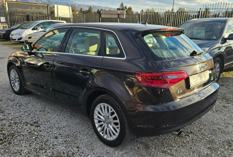 Audi A3 Sportback 1.6 TDI, снимка 7 - Автомобили и джипове - 48603837