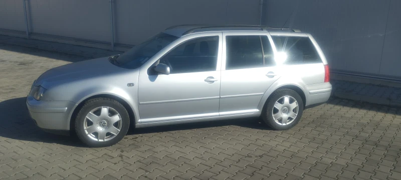 VW Bora 1.8t, снимка 4 - Автомобили и джипове - 48796732