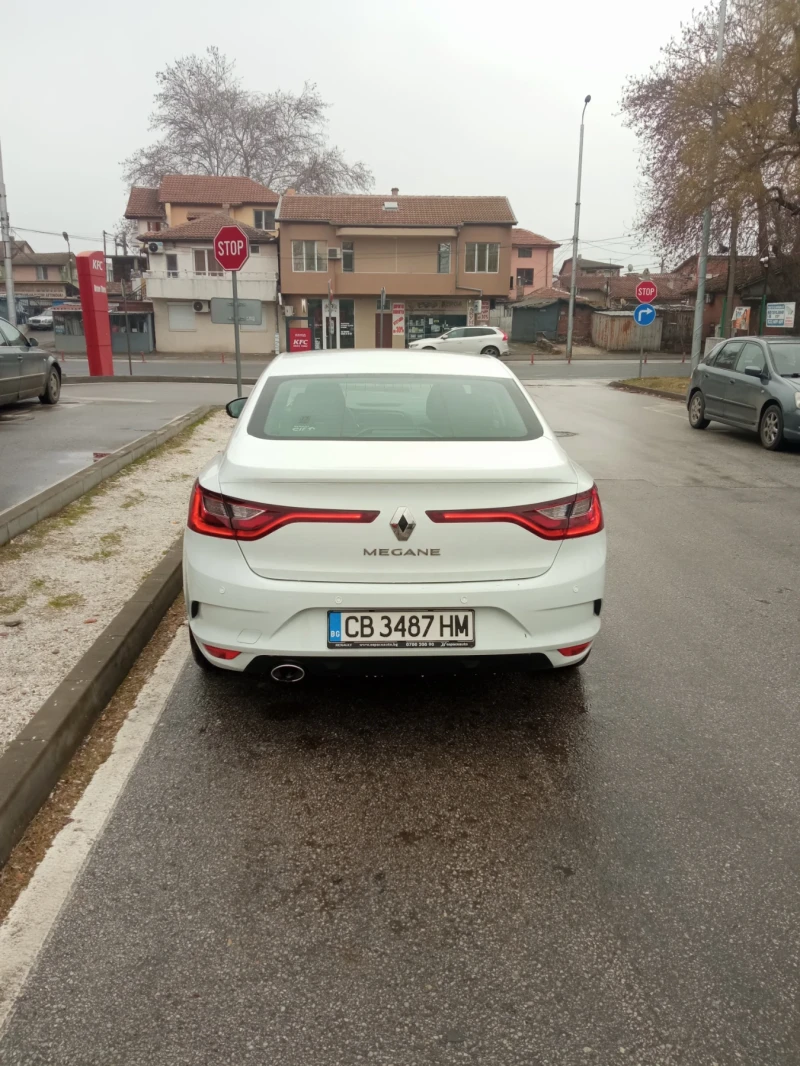 Renault Megane 1.5, снимка 5 - Автомобили и джипове - 49313170