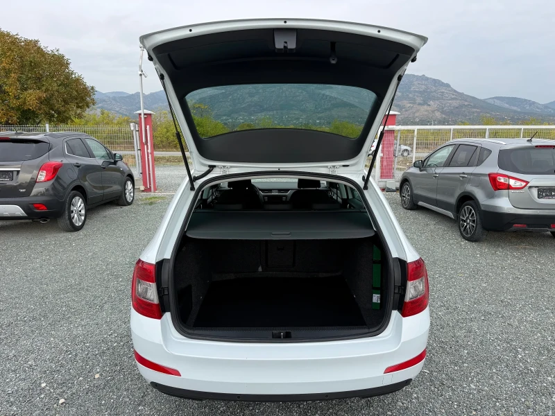 Skoda Octavia (KATO НОВА), снимка 13 - Автомобили и джипове - 51828886
