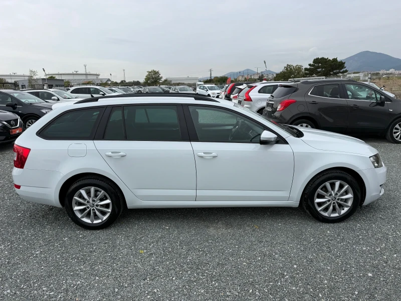 Skoda Octavia (KATO НОВА), снимка 4 - Автомобили и джипове - 51828886