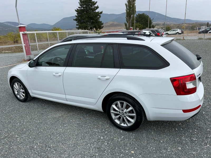 Skoda Octavia (KATO НОВА), снимка 9 - Автомобили и джипове - 51828886