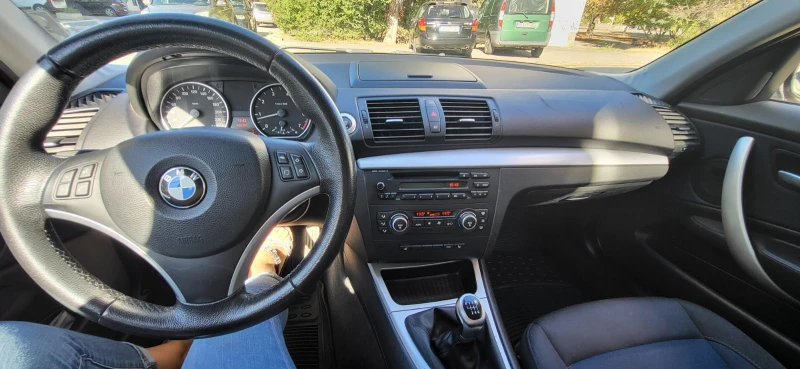 BMW 118, снимка 11 - Автомобили и джипове - 51852308