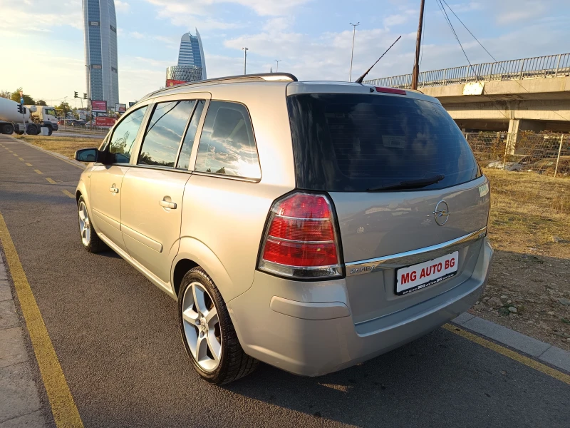Opel Zafira 1.9JTD, снимка 5 - Автомобили и джипове - 52079097