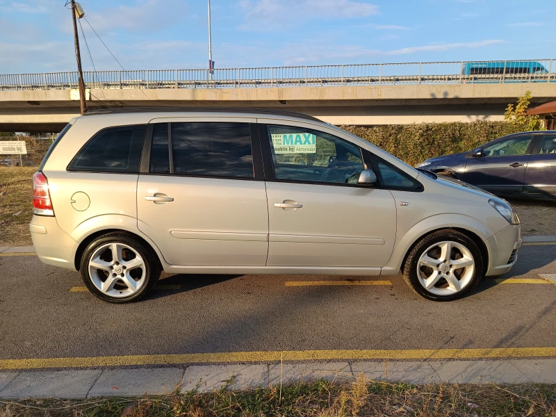 Opel Zafira 1.9JTD, снимка 4 - Автомобили и джипове - 52079097