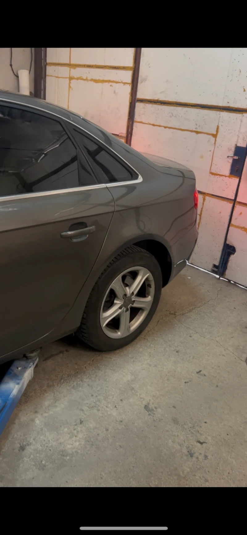 Audi A4 1.8 TFSI, снимка 7 - Автомобили и джипове - 52080728