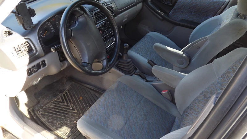 Subaru Forester, снимка 6 - Автомобили и джипове - 52401844