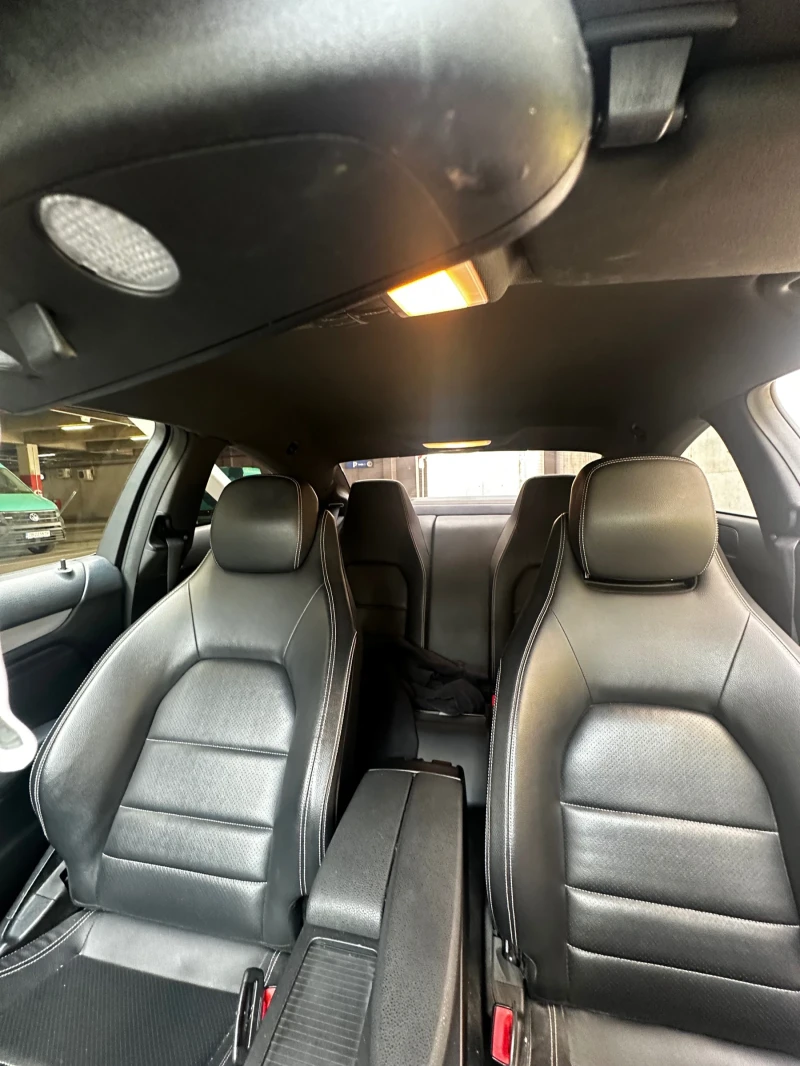 Mercedes-Benz C 220, снимка 7 - Автомобили и джипове - 52460089