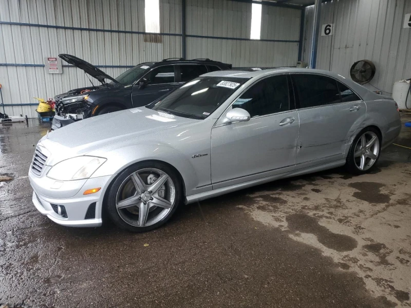 Mercedes-Benz S 63 AMG, снимка 2 - Автомобили и джипове - 52553671