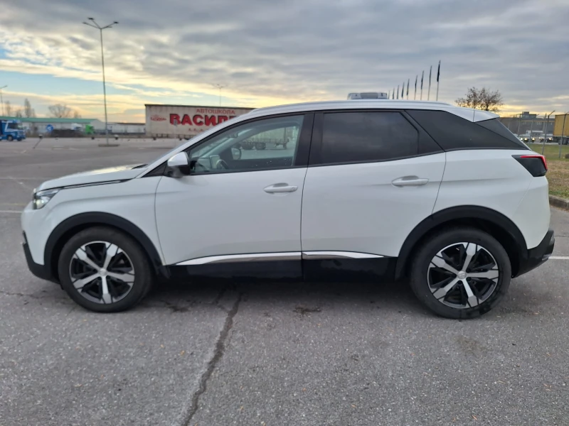 Peugeot 3008 NEW ALLURE 1.2 e-THP 130 EAT, снимка 6 - Автомобили и джипове - 52564409