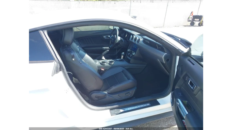 Ford Mustang ECOBOOST PREMIUM, снимка 8 - Автомобили и джипове - 52643732