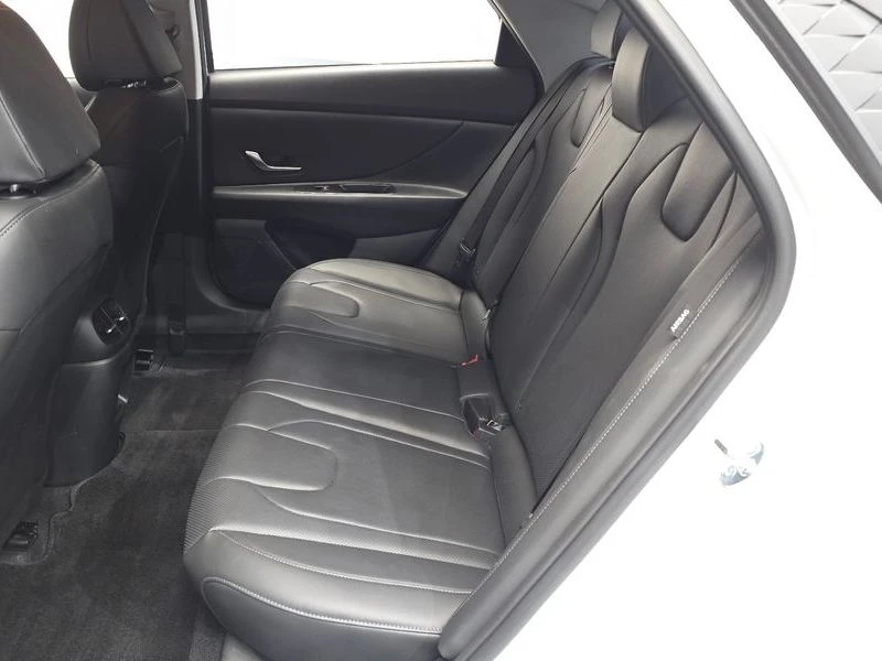 Hyundai Elantra 1.6| �������| Smart Key| O��������| Navi|  | Mobile.bg � ����������� 11