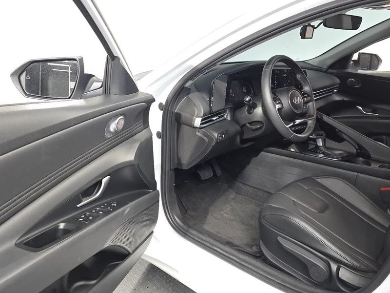 Hyundai Elantra 1.6| �������| Smart Key| O��������| Navi|  | Mobile.bg � ����������� 10