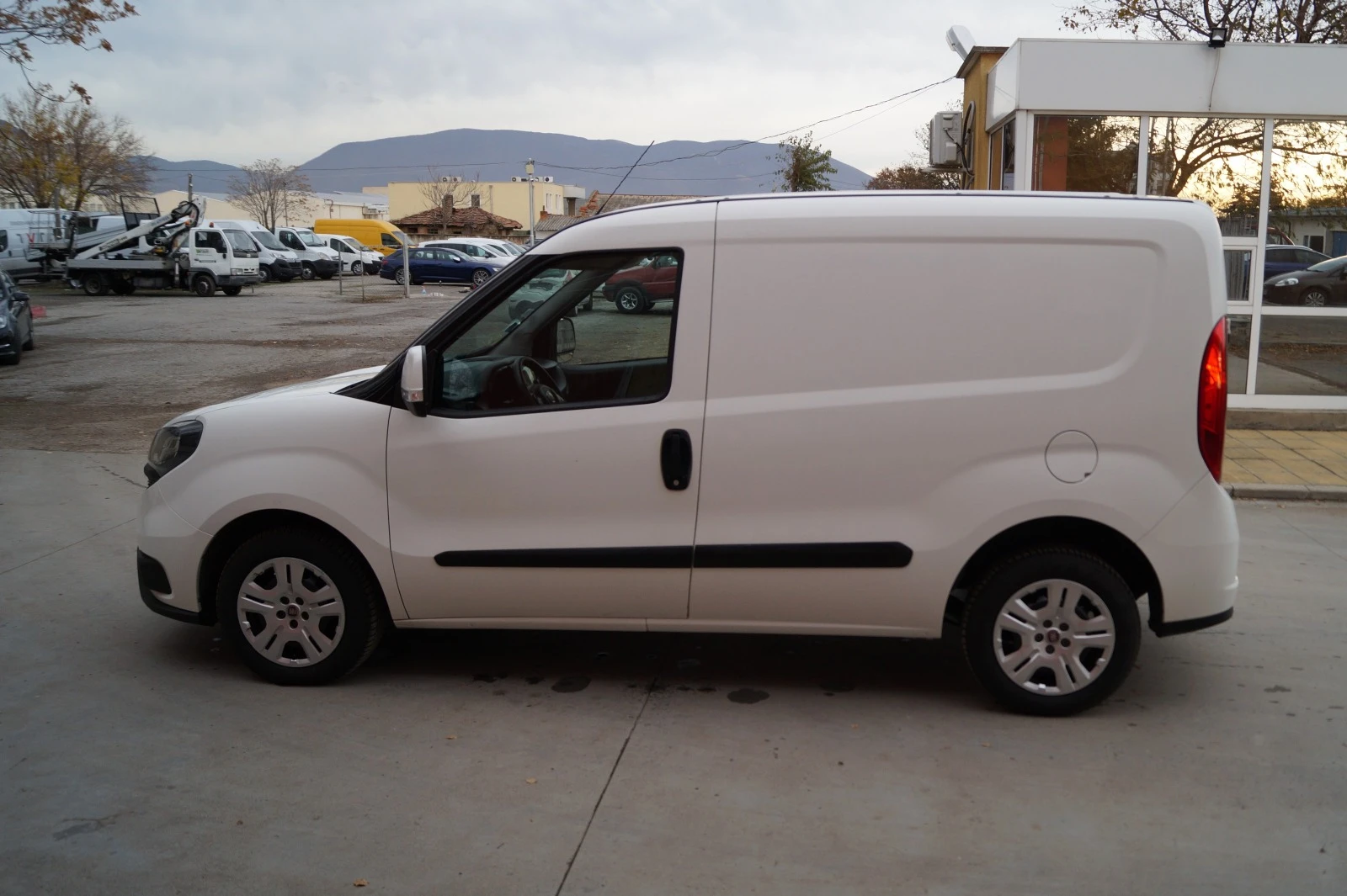 Fiat Doblo 1.6d 105к.с. - изображение 8