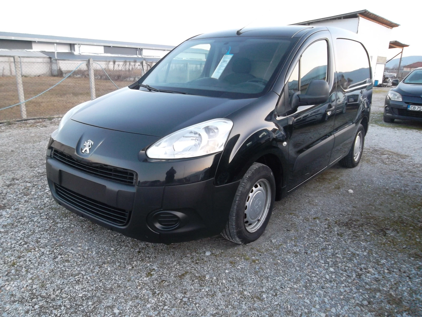 Peugeot Partner 1.6HDI-EURO5/КЛИМАТИК  - изображение 2