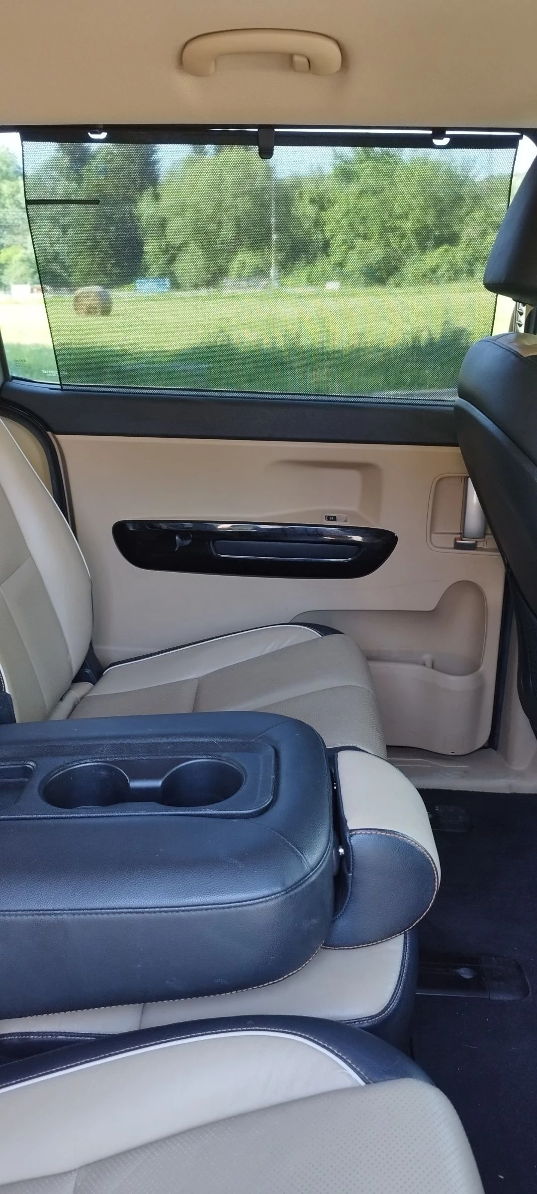 Kia Sedona SXL | Mobile.bg � ����������� 17