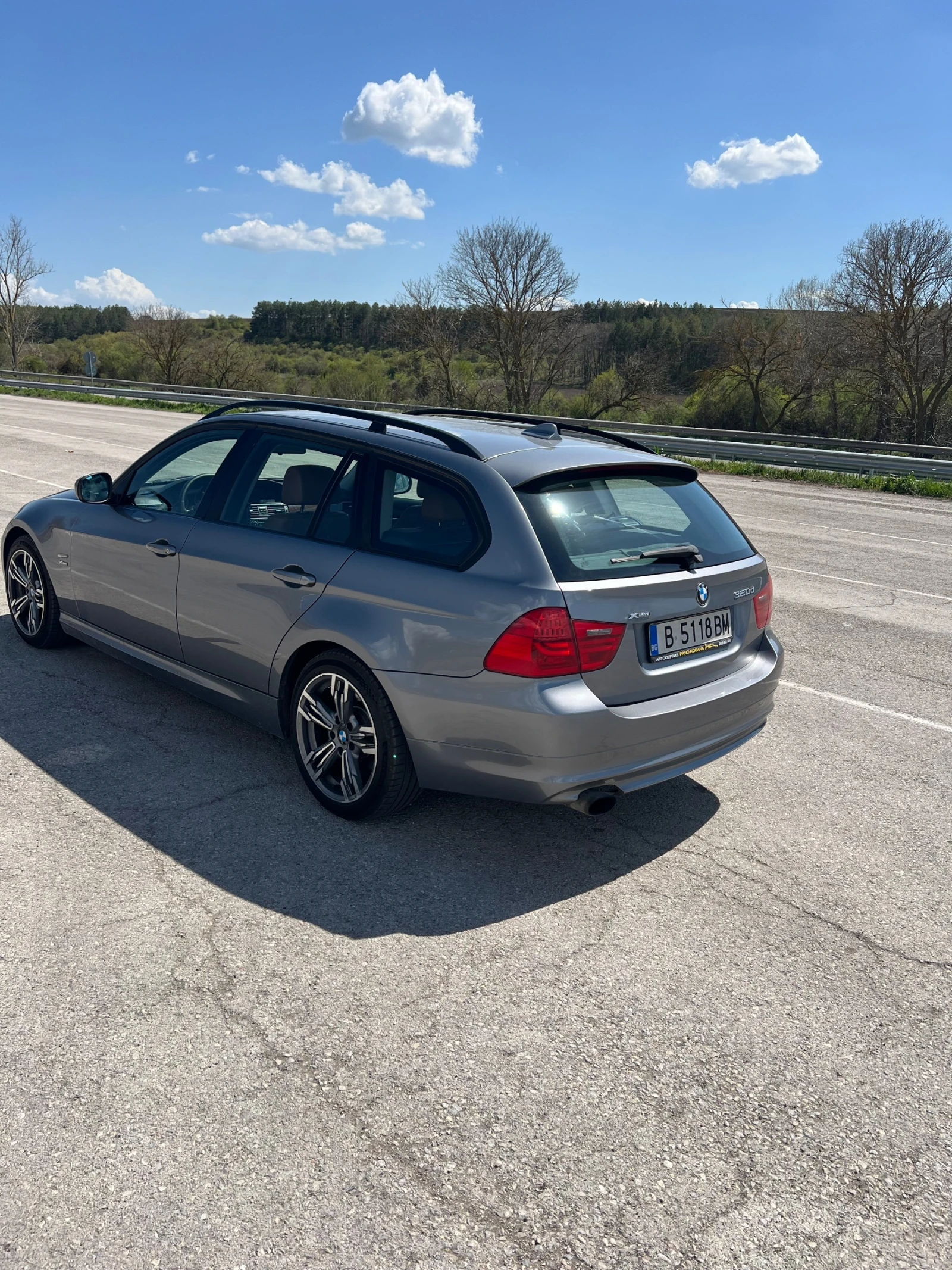 BMW 320 320d xDrive - изображение 5