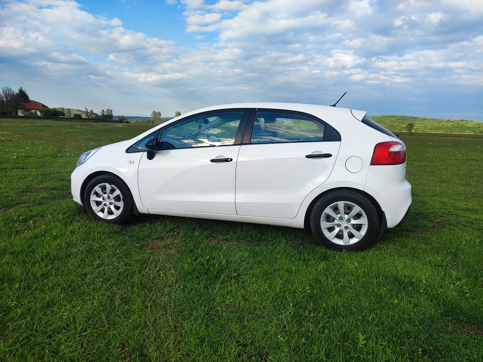 Kia Rio  - изображение 4