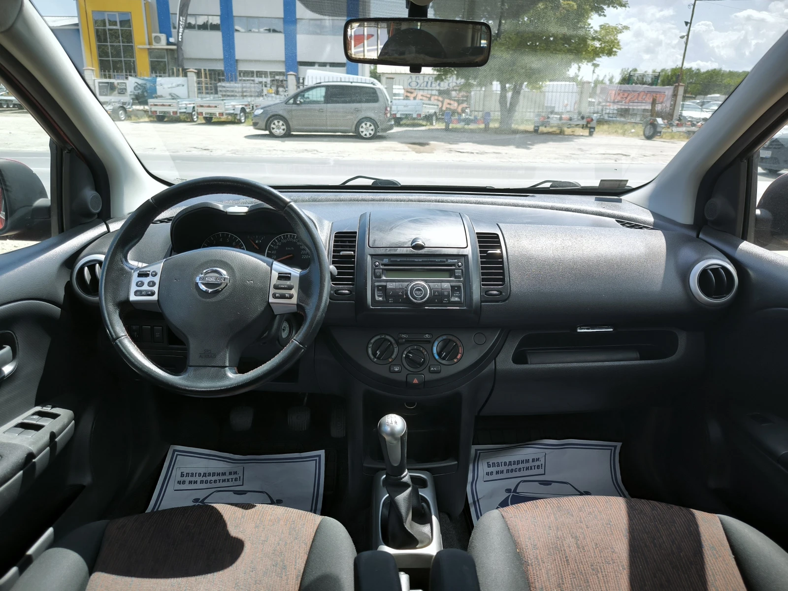 Nissan Note 1.4i FACELIFT - изображение 8