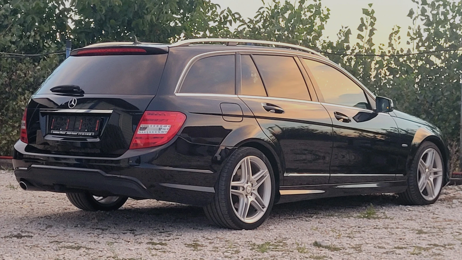 Mercedes-Benz C 250 AMG-Distronic-Blind Spot-Harman Kardon-Germany! - изображение 4