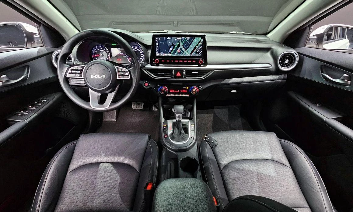 Kia K3 1.6 Trendy * НАЙ-ДОБРА ЦЕНА В БЪЛГАРИЯ*  - изображение 6