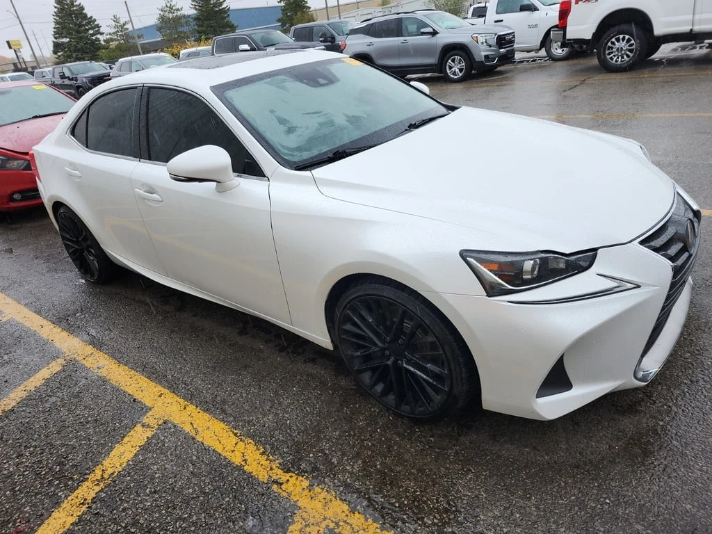 Lexus IS * 4DR SDN AWD * CARFAX * БЕЗ ПЪРВОНАЧАЛНА ВНОСКА - изображение 3