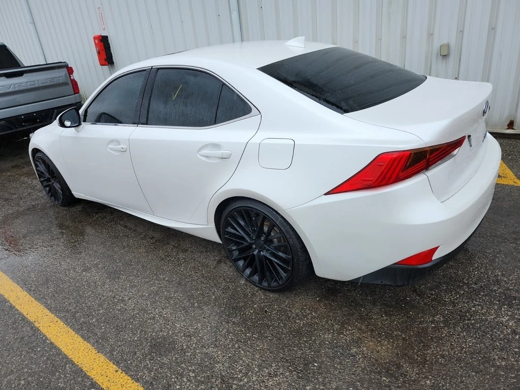 Lexus IS * 4DR SDN AWD * CARFAX * БЕЗ ПЪРВОНАЧАЛНА ВНОСКА - изображение 5