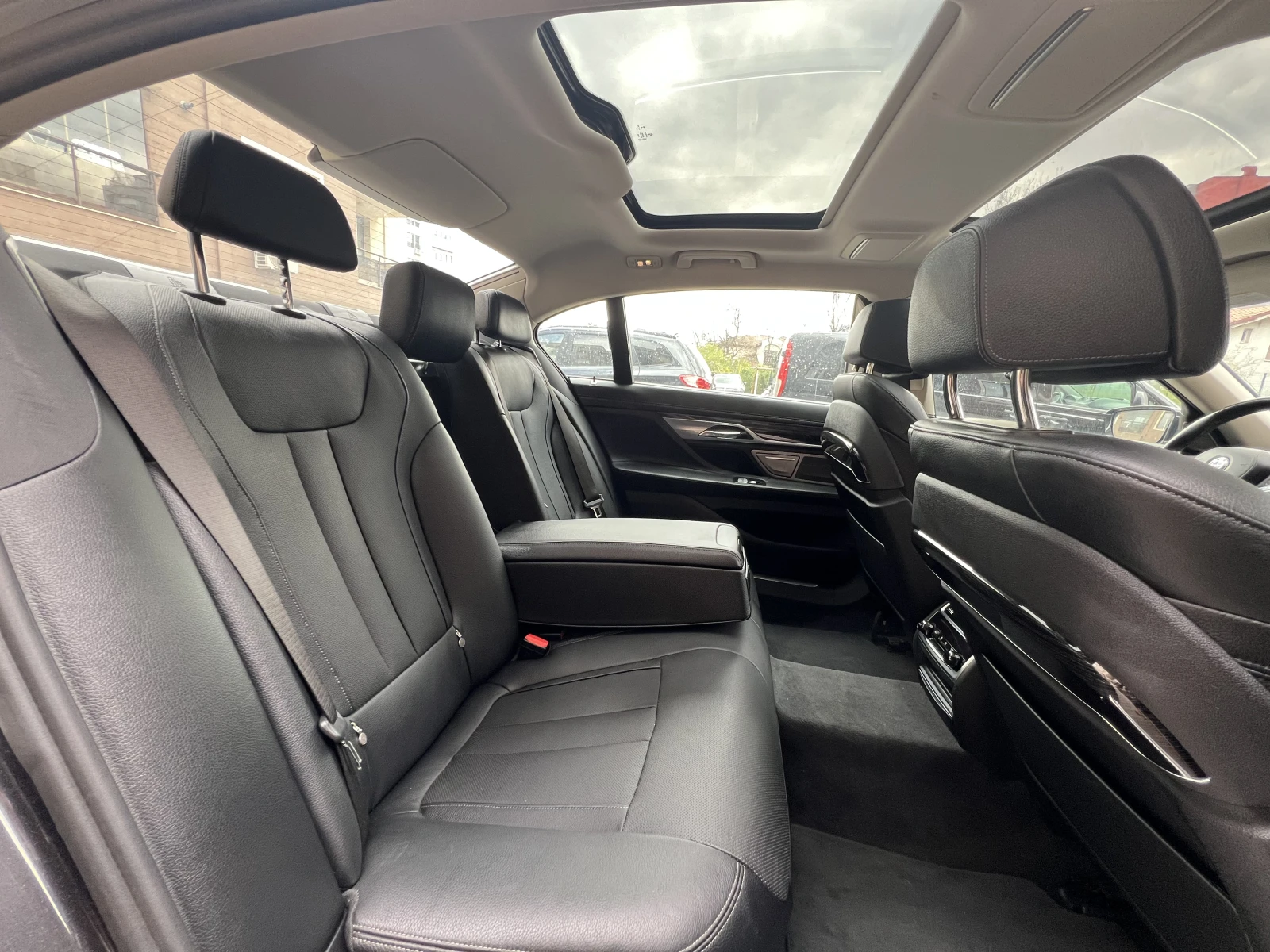 BMW 740 LI B58 | Mobile.bg � ����������� 11