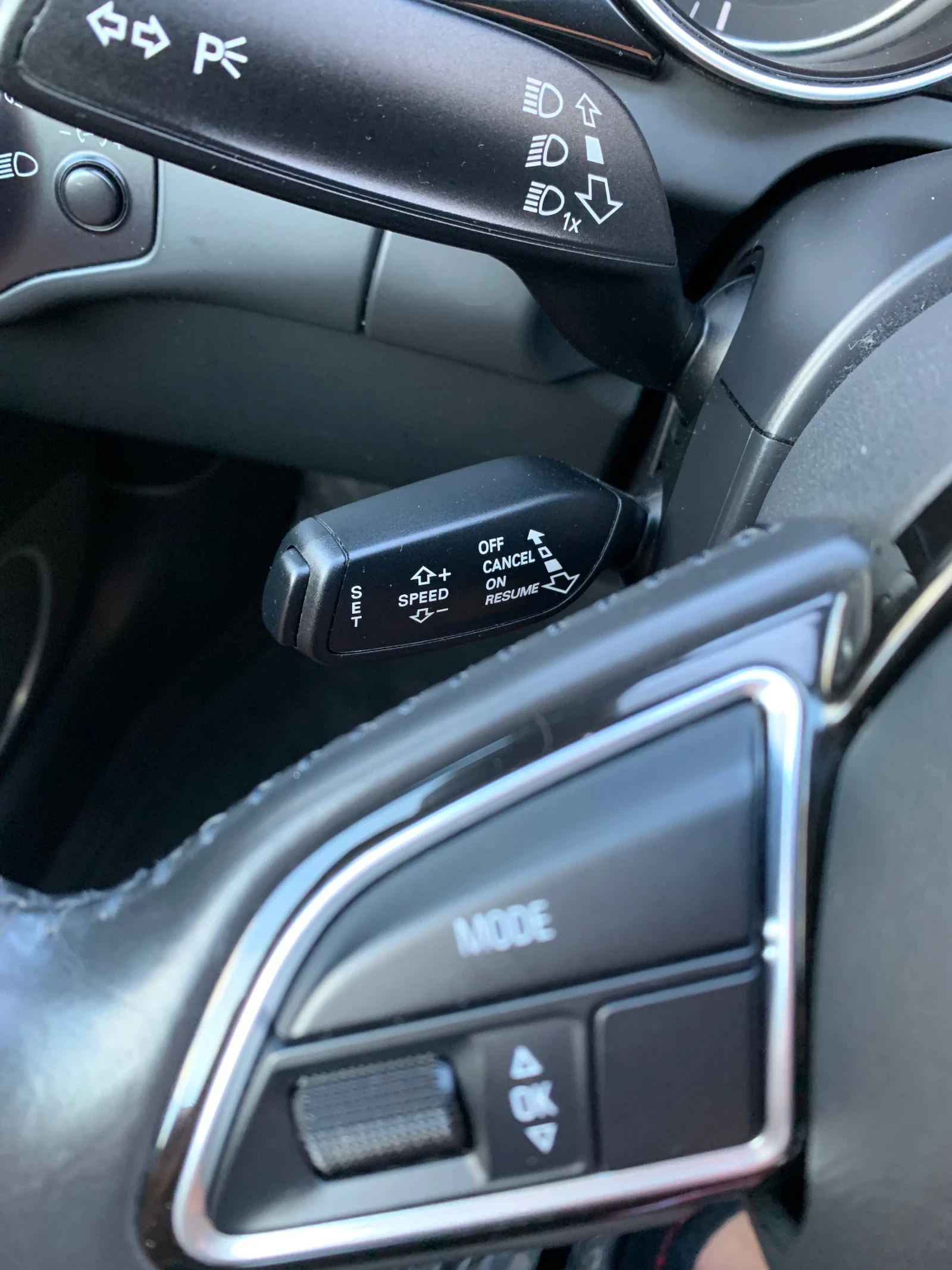 Audi A5 2.0TDI S line - изображение 10