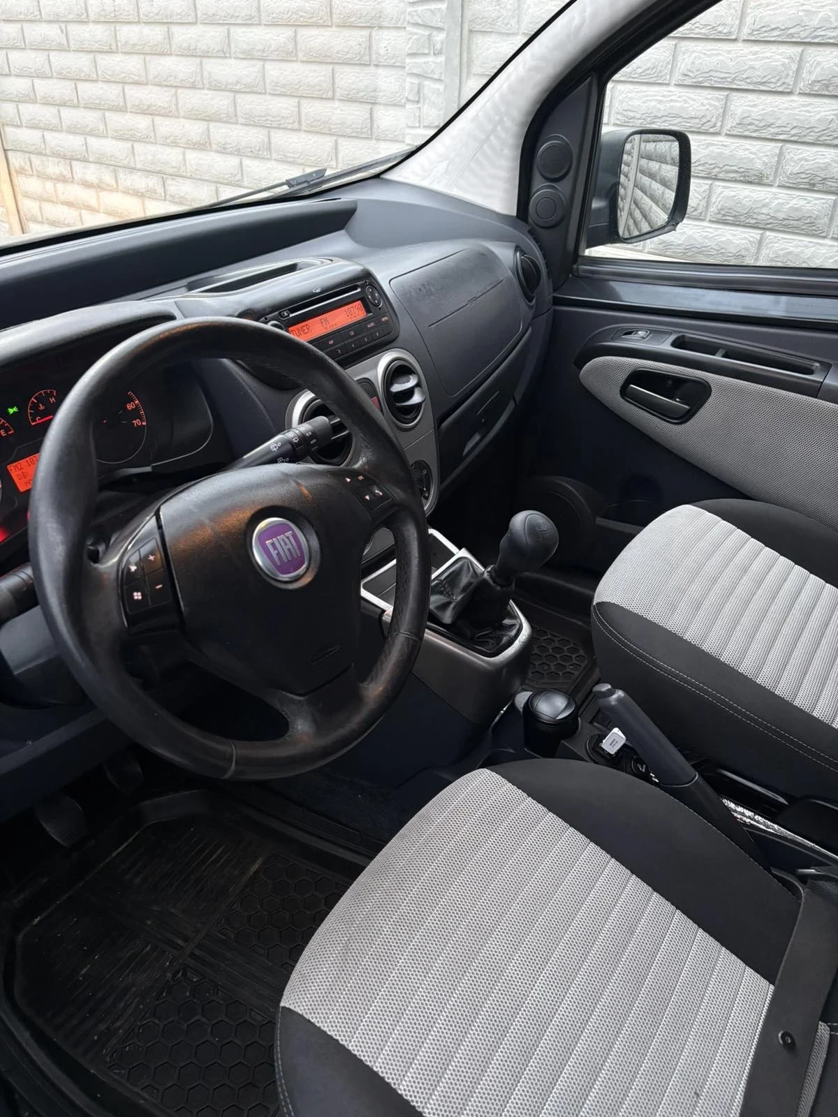 Fiat Qubo, снимка 5 - Автомобили и джипове - 53712866