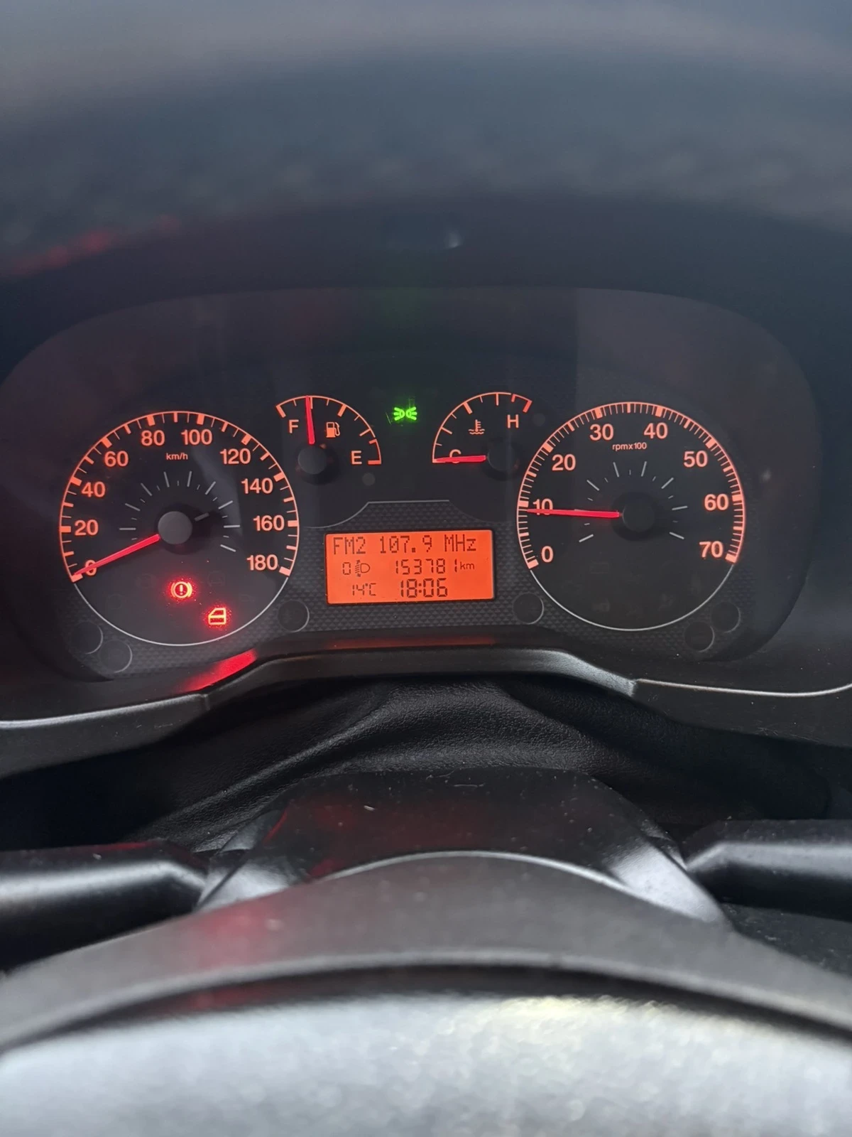 Fiat Qubo, снимка 4 - Автомобили и джипове - 53712866