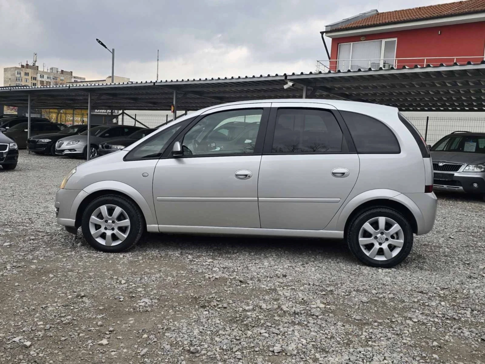 Opel Meriva 1.3CDTI XENON FACELIFT , снимка 3 - Автомобили и джипове - 54003094
