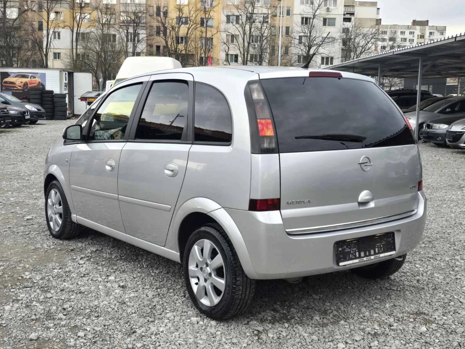 Opel Meriva 1.3CDTI XENON FACELIFT , снимка 2 - Автомобили и джипове - 54003094