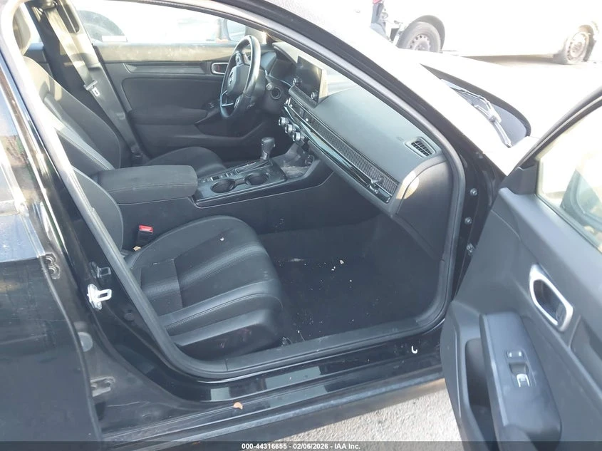 Honda Civic 2.0L I-4 DI, DOHC, VVT, 158HP Front Wheel Drive | Mobile.bg � ����������� 5