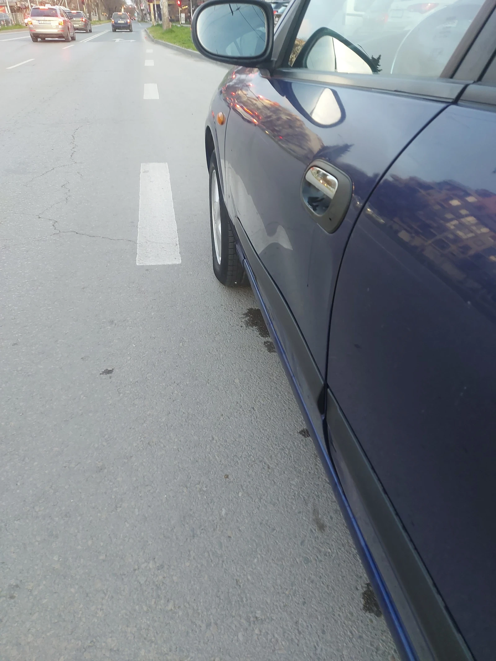 Nissan Almera, снимка 8 - Автомобили и джипове - 54220747