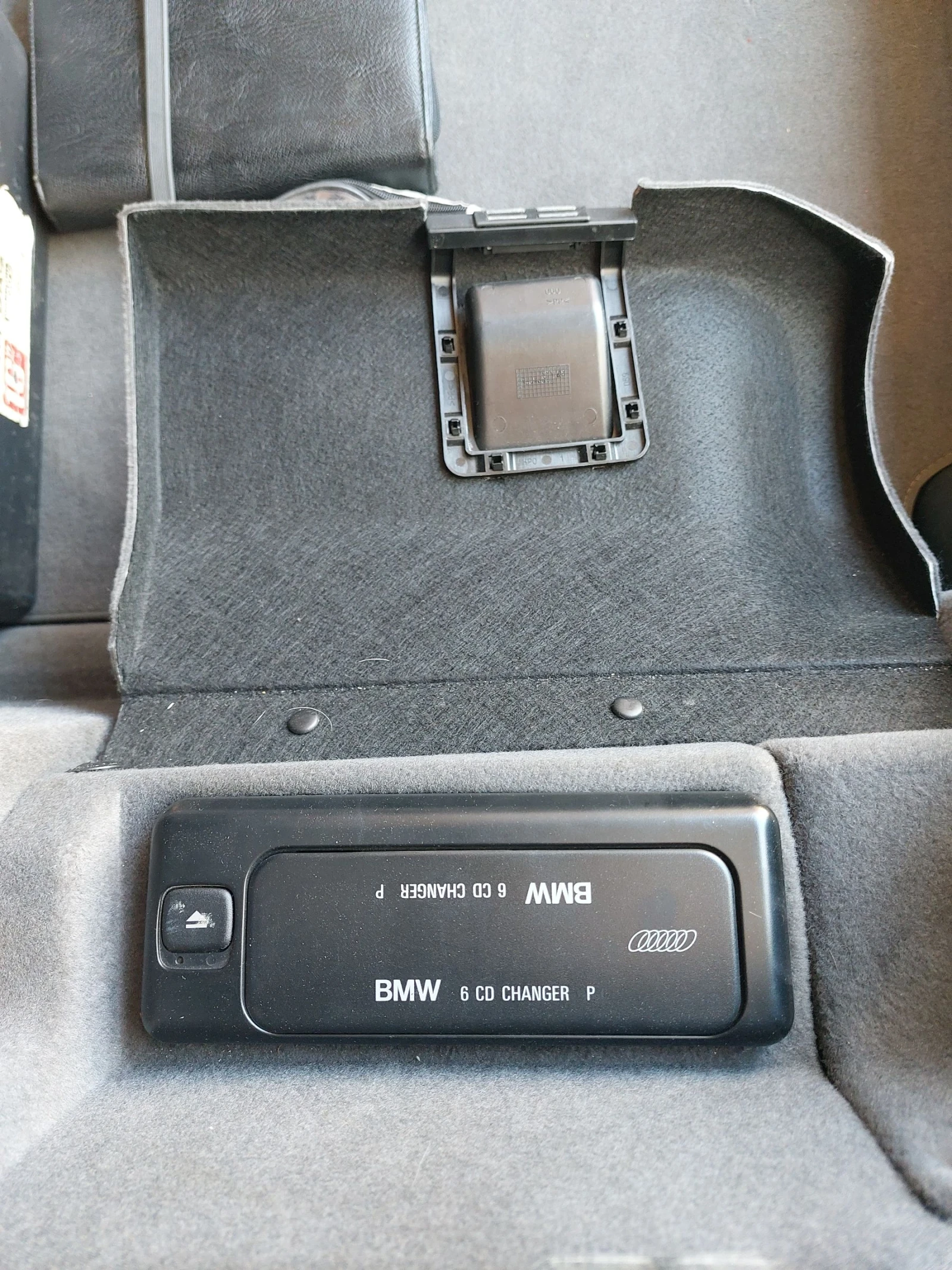 BMW 728 2.8 LPG, снимка 13 - Автомобили и джипове - 54245670