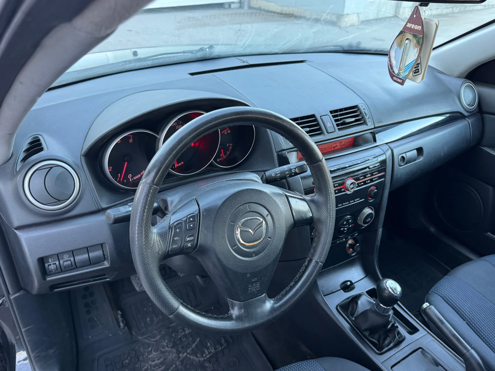 Mazda 3, снимка 7 - Автомобили и джипове - 54264434