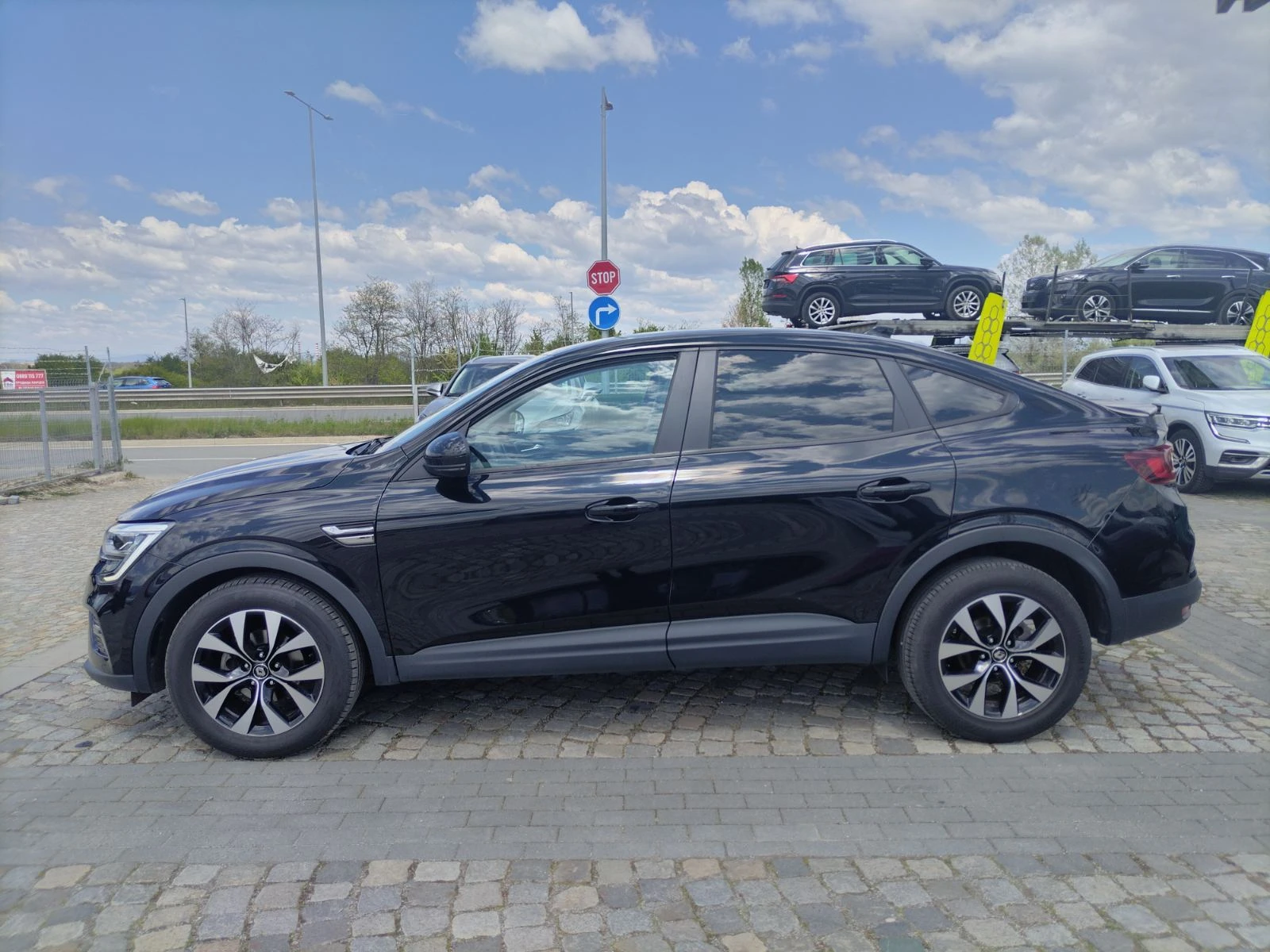Renault Arkana 1.3.Tce/140 к.с., снимка 7 - Автомобили и джипове - 54451316